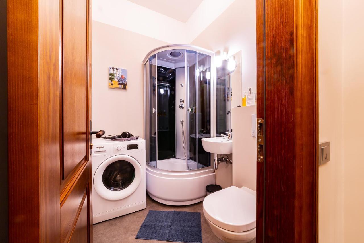 شقة Cozy Storie'S Ap, 47Sqm, Renovated 2020, Free Parking ريغا المظهر الخارجي الصورة